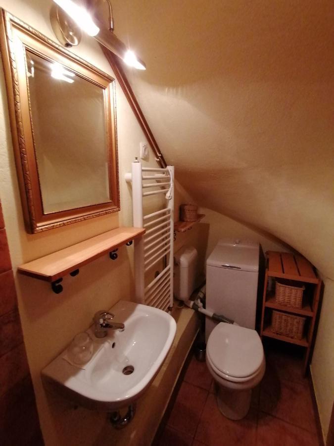 Holiday House Apartment Voukov Mlin Smarje pri Jelsah ภายนอก รูปภาพ